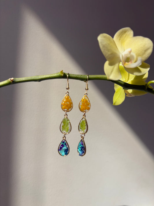 Aurora drop earrings